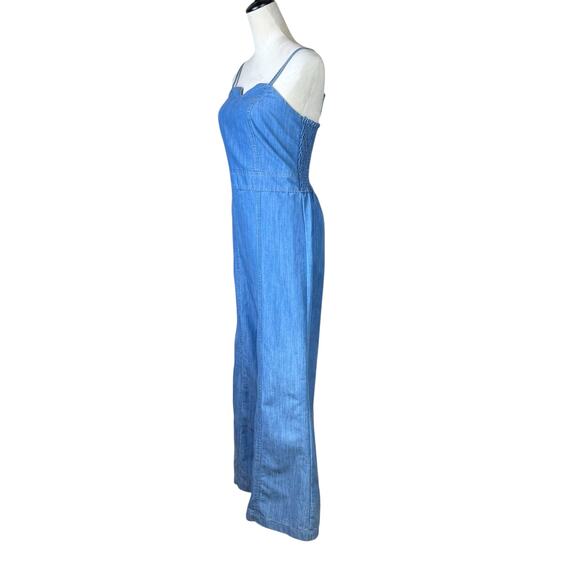 Jessica Simpson Chambray Blue Smocked Back Strappy Wide Leg Cropped Jumpsuit - Picture 2 of 9
